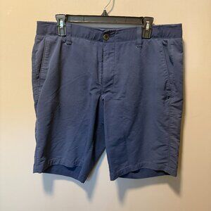 Under Armour Shorts - 36